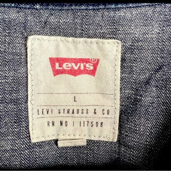 Levi’s Mens Denim Button Down Shirt - Picture 2 of 2